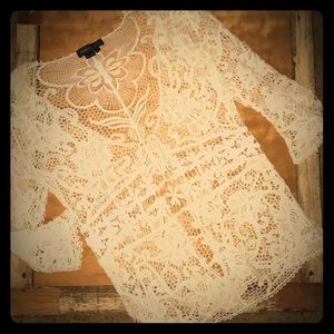 Beautiful White Lace Kimono / Cover